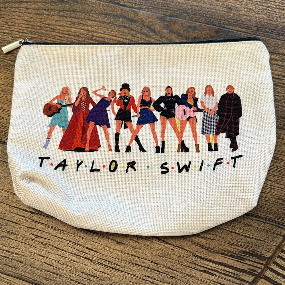 Taylor Swift chic canvas